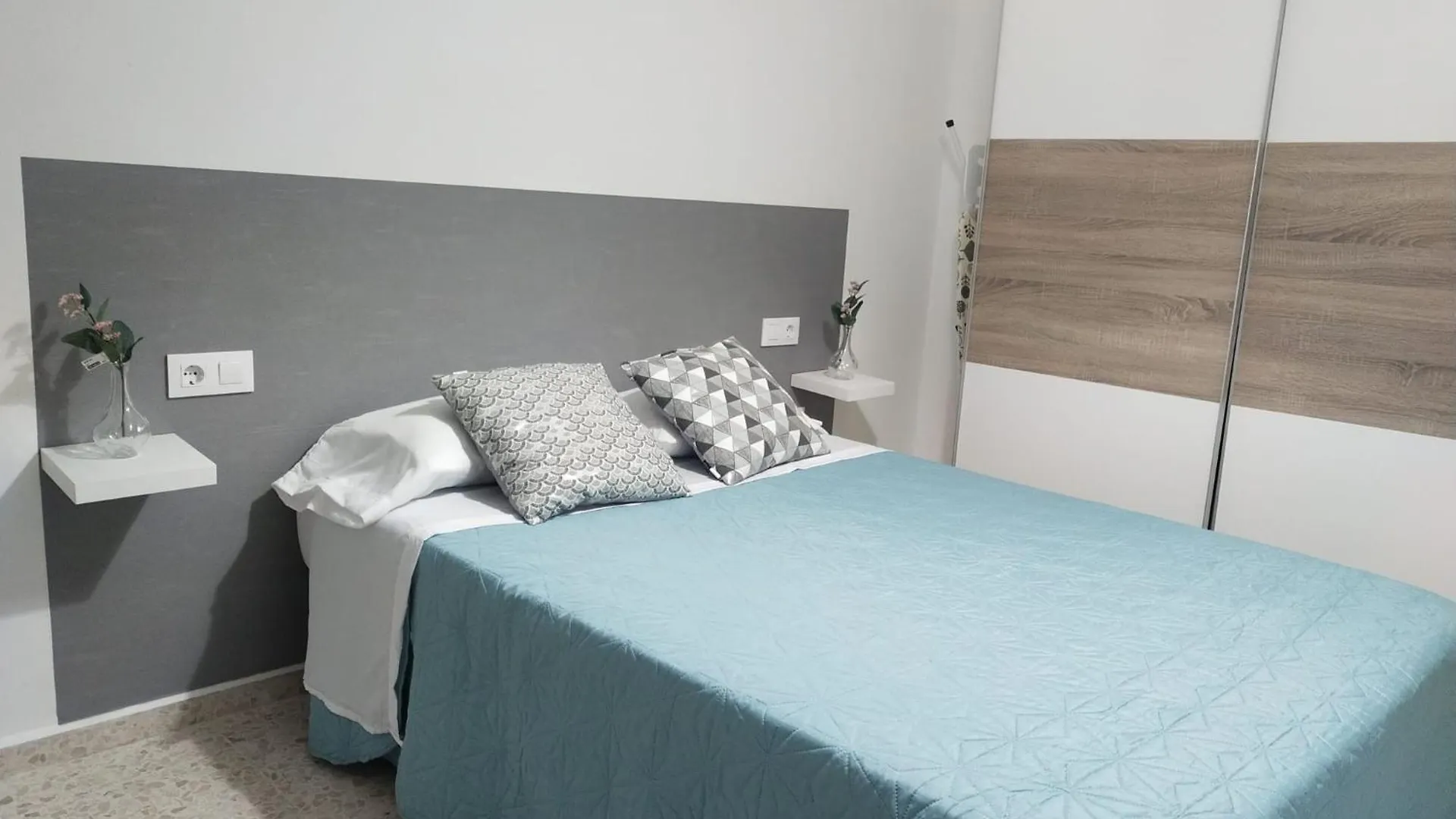 Mima Daire Cadiz İspanya
